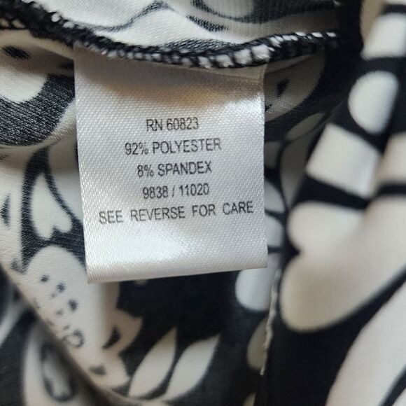 Isadora Dress Sz 8 Black White Paisley V Neck Jersey Knit Flare Midi Stretch - Picture 8 of 9